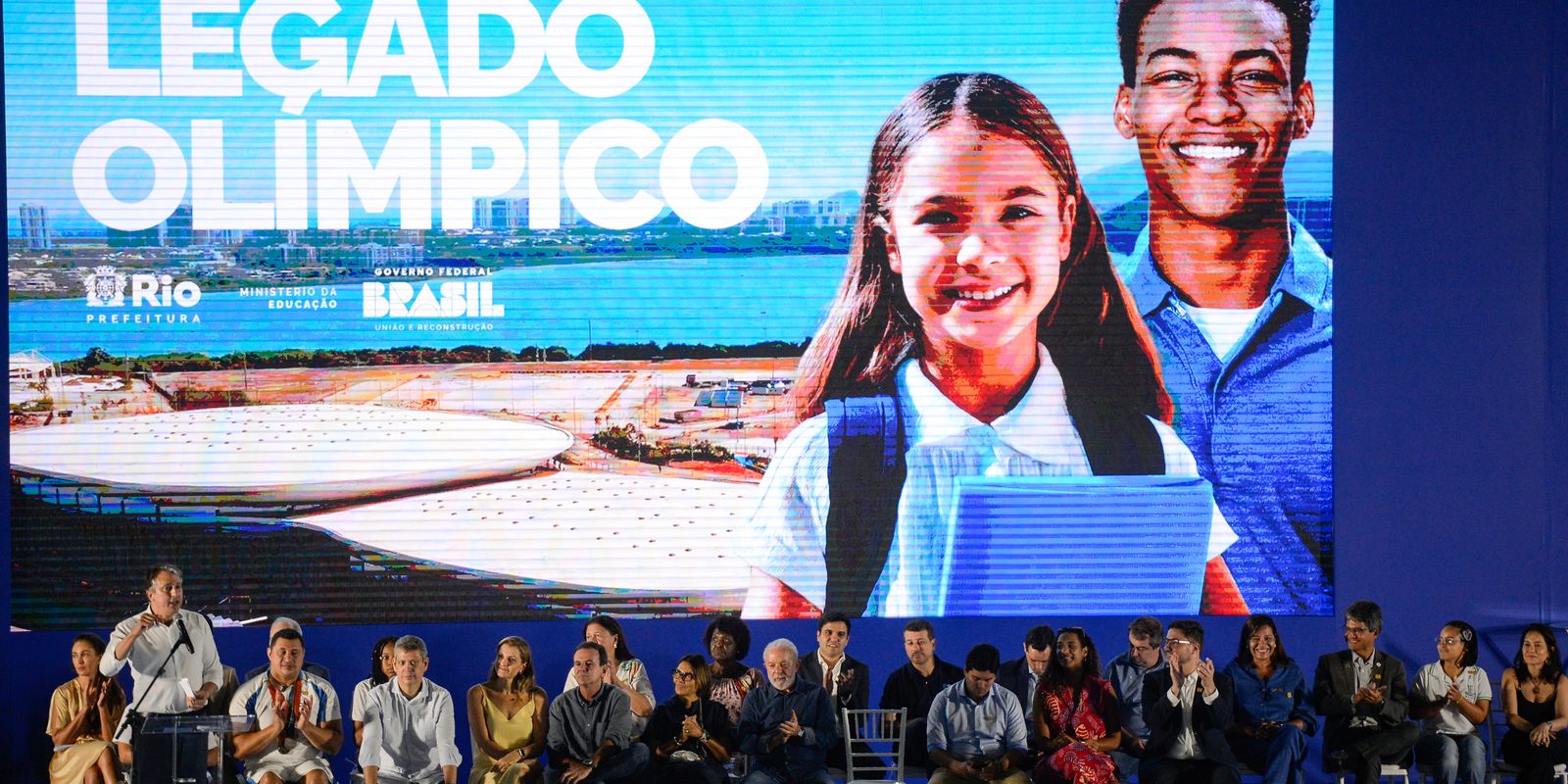 educacao-e-o-caminho-para-transformacao-da-favela,-diz-lider-do-alemao