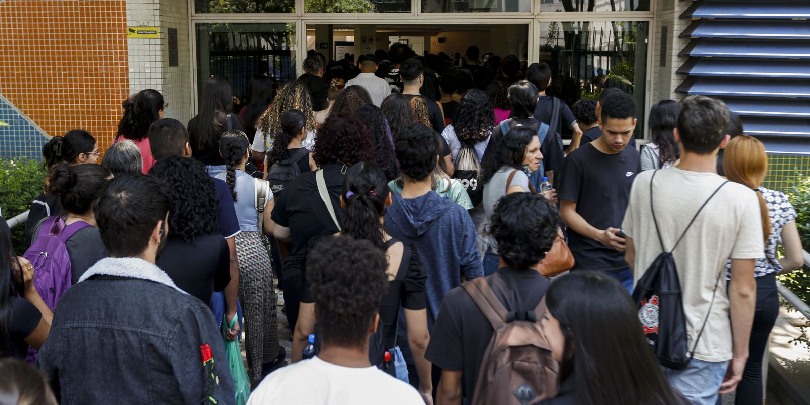 pe-de-meia:-estudantes-ja-podem-saber-se-foram-contemplados