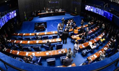 de-pai-para-filho:-homens-e-herdeiros-politicos-sao-maioria-no-senado