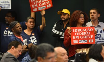 servidores-federais-de-educacao-param-em-360-unidades-de-ensino