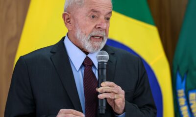 lula-recebe-credenciais-de-oito-novos-embaixadores