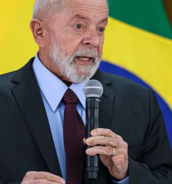 lula-recebe-credenciais-de-oito-novos-embaixadores