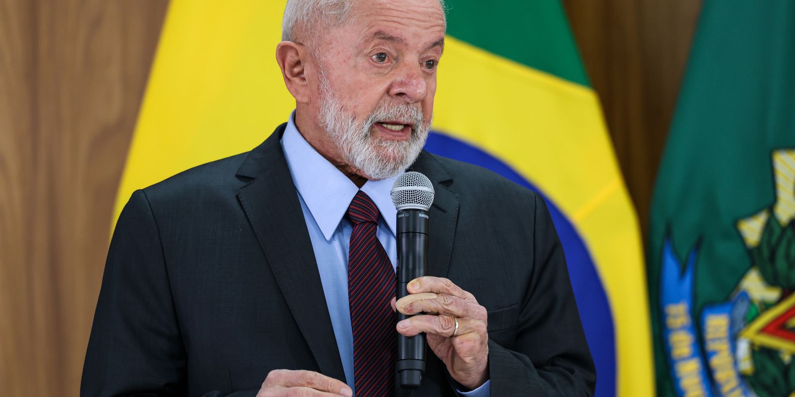 lula-recebe-credenciais-de-oito-novos-embaixadores