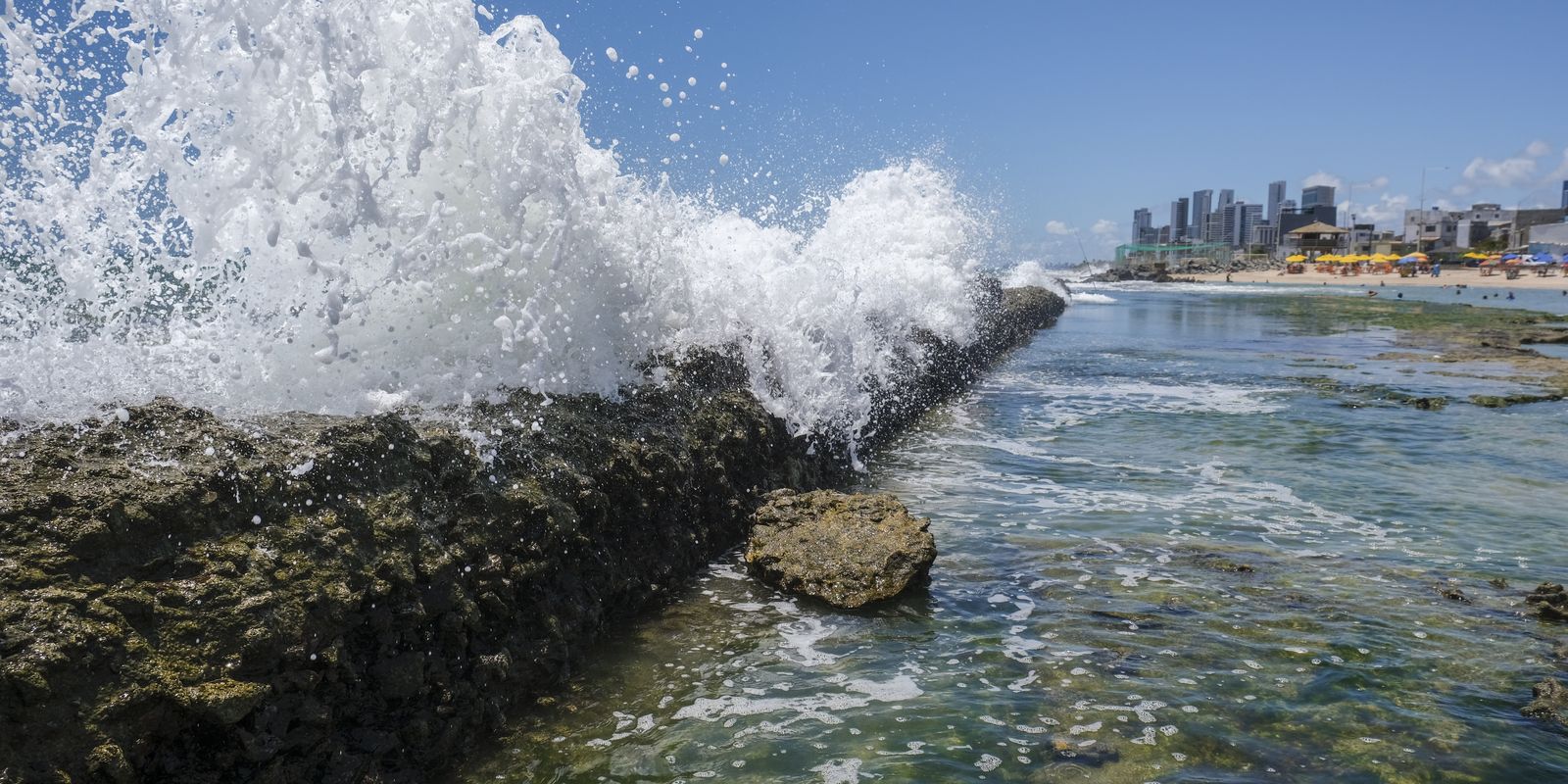 governo-e-contra-proposta-que-pode-privatizar-acesso-a-praias