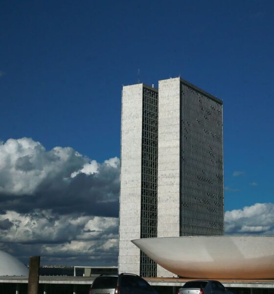 delacao-premiada,-aborto-e-cigarro-eletronico-movimentam-congresso