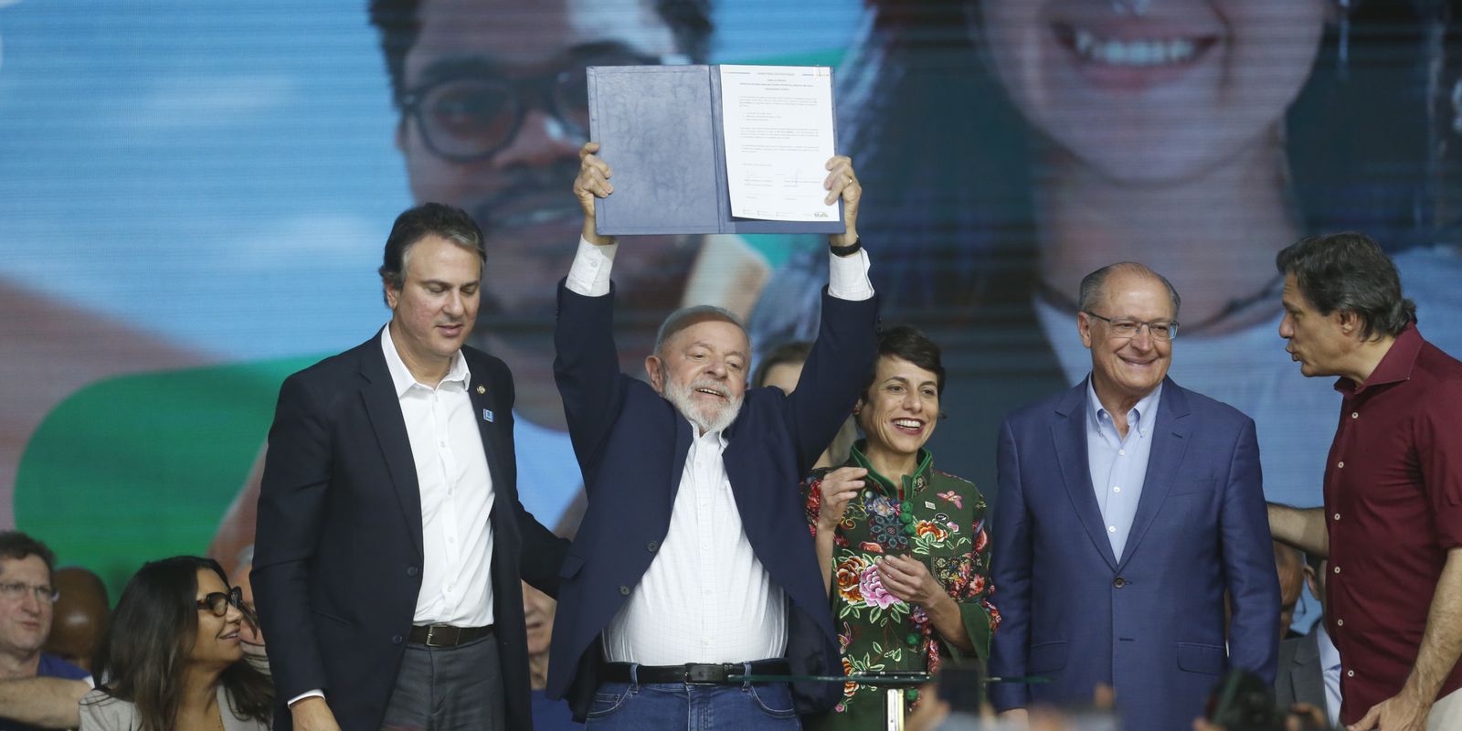 lula-anuncia-investimentos-para-expansao-de-universidades-em-sao-paulo