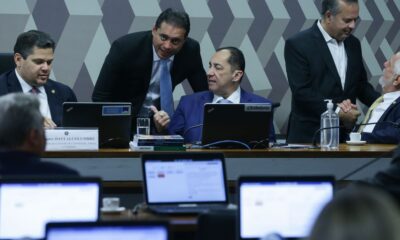 ccj-do-senado-reduz-prazo-de-inelegibilidade-previsto-na-ficha-limpa