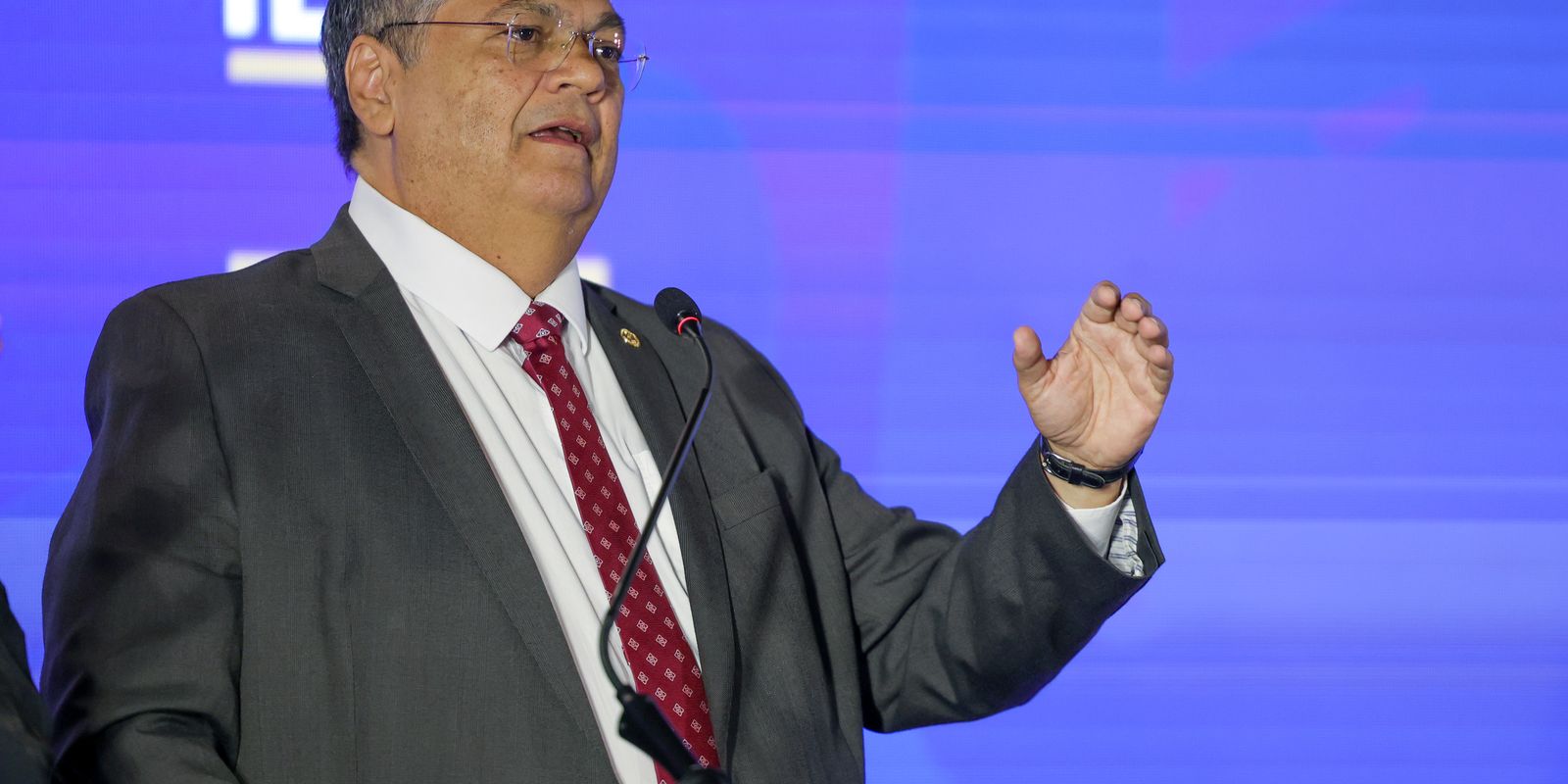 dino-diz-que-acordo-sobre-emendas-ainda-passara-pelo-plenario-do-stf