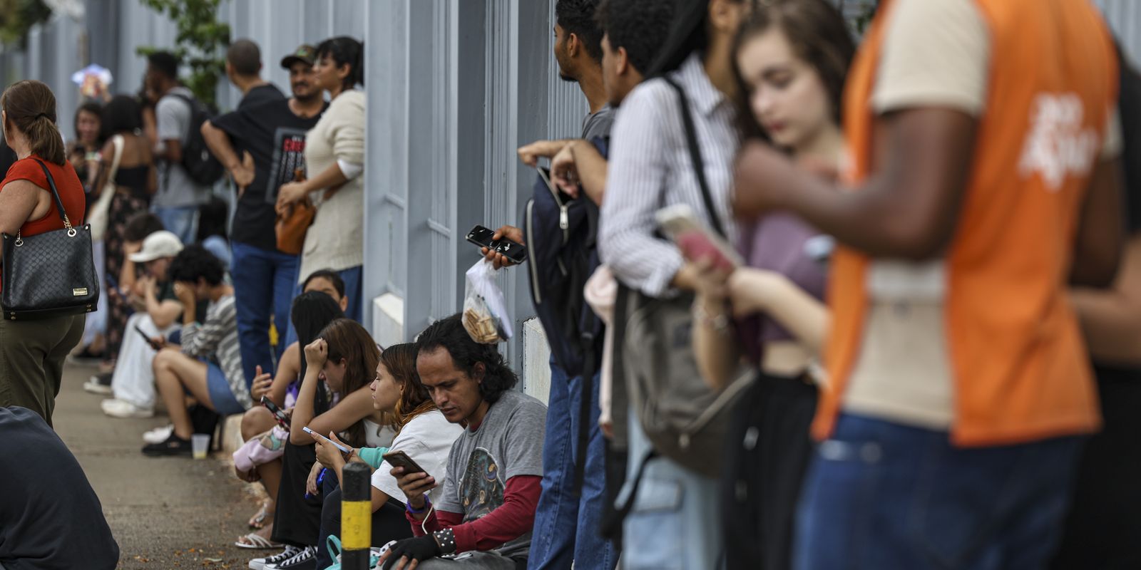 enem-2024:-candidatos-enfrentam-segundo-dia-de-provas-neste-domingo