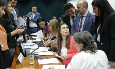 ccj-da-camara-adia-votacao-de-pec-que-proibe-o-aborto-legal