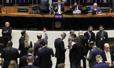 camara-aprova-urgencia-para-corte-de-gastos-e-governo-promete-negociar