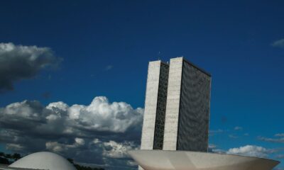 camara-aprova-taxacao-de-15%-sobre-lucro-de-multinacionais