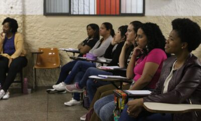 rede-de-cursinhos-populares-da-bolsa-de-r$-200-a-estudantes