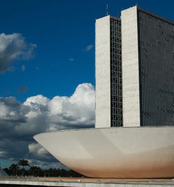 votacao-do-orcamento-de-2025-em-comissao-e-adiada-para-sexta-feira